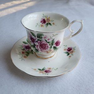 Wessex Antoinette Bone China Floral Flowers Green Leaves Gold Rim Cup Saucer..L